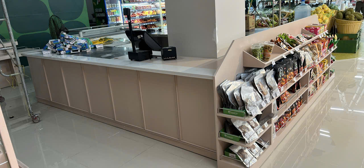 Completing Win Ha Tinh project