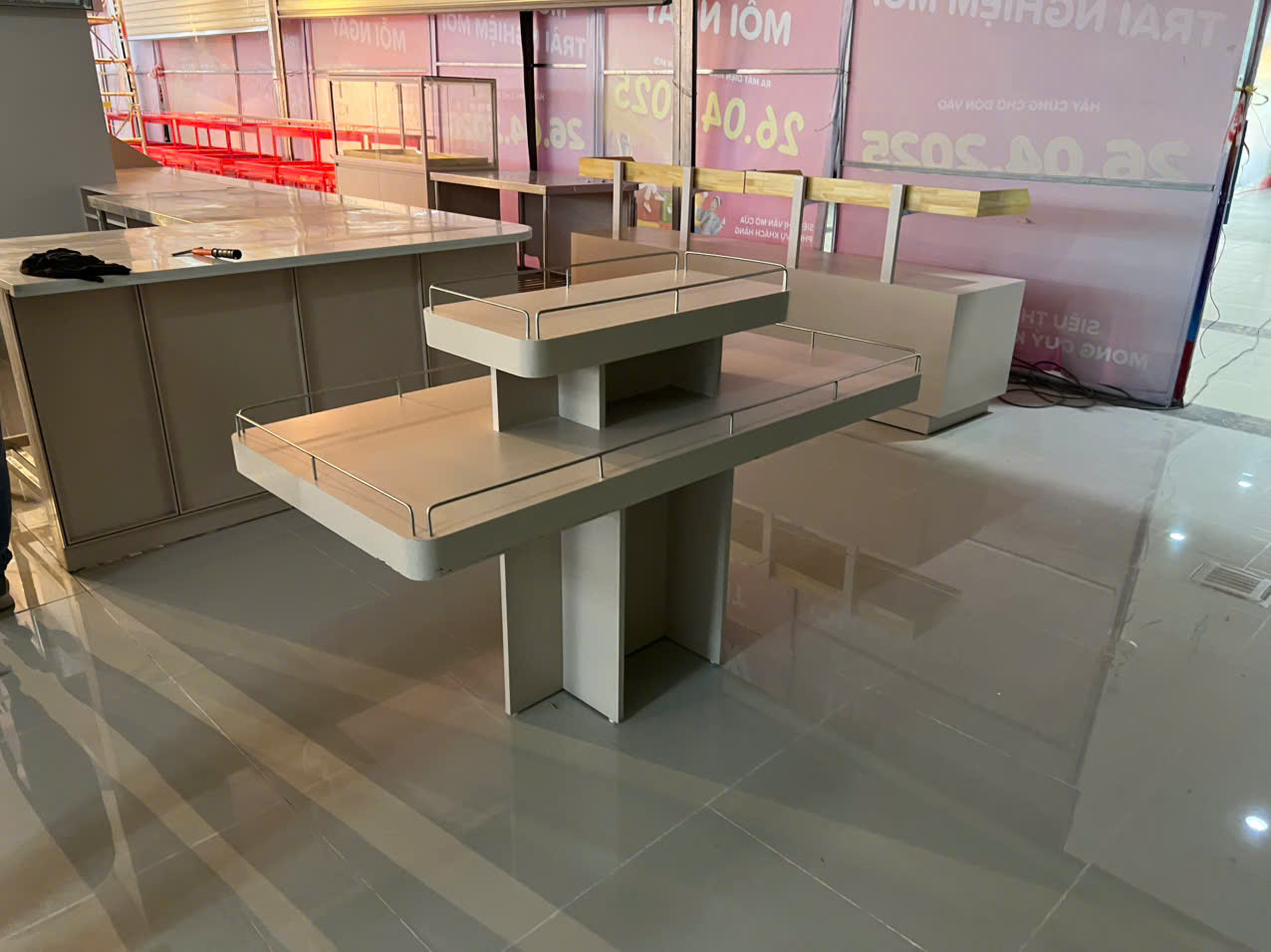 Completing Win Ha Tinh project