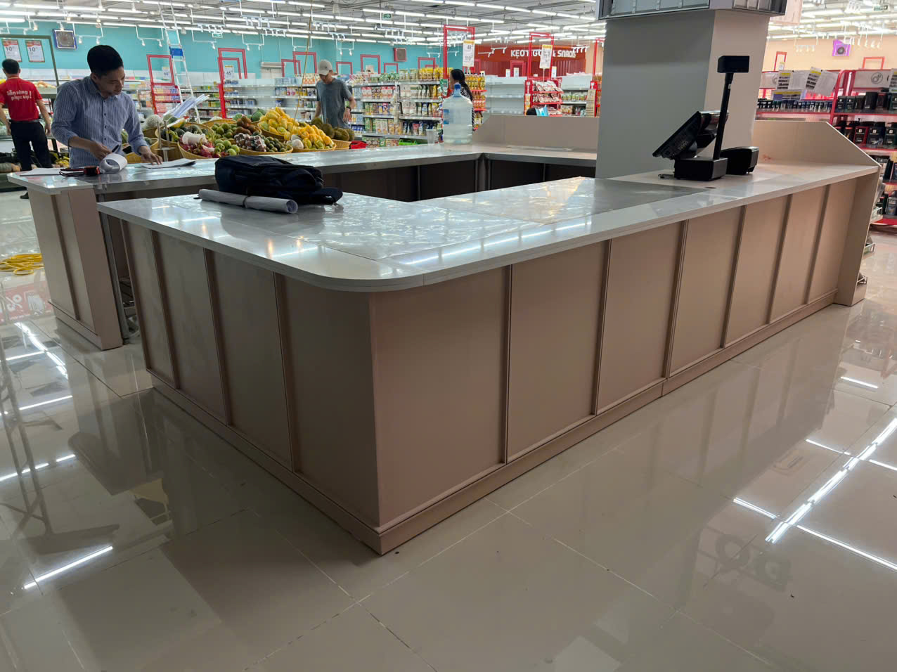 Completing Win Ha Tinh project