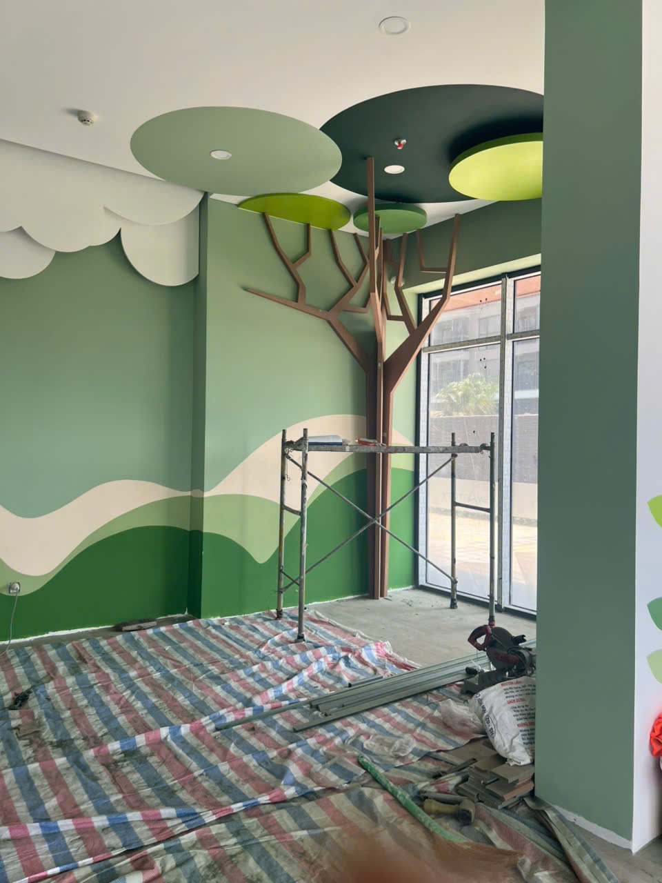 Completing Win Ha Tinh project